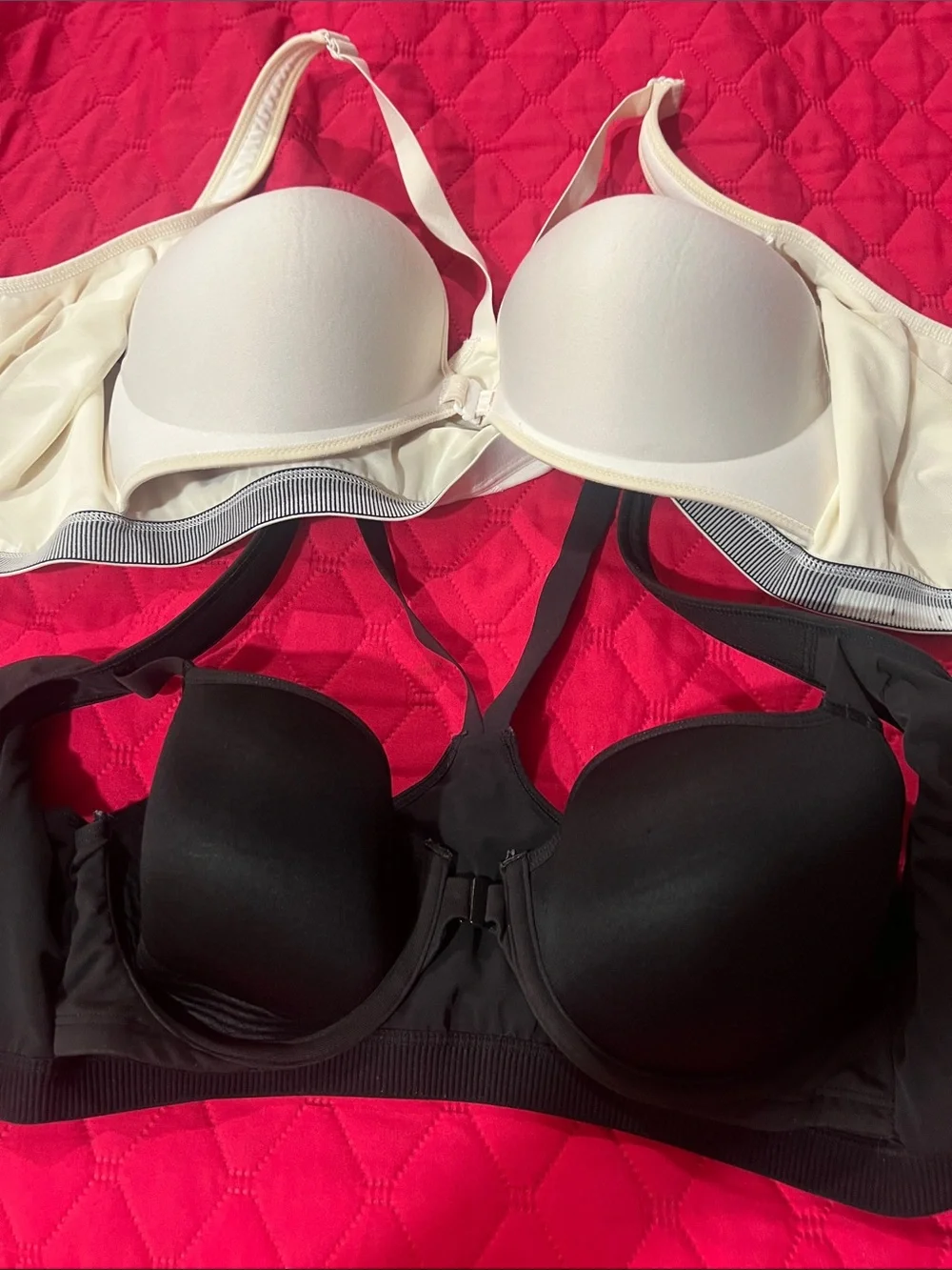 Victoria Sport Zip-Front Sports Bra - White, Black. Set of 2.